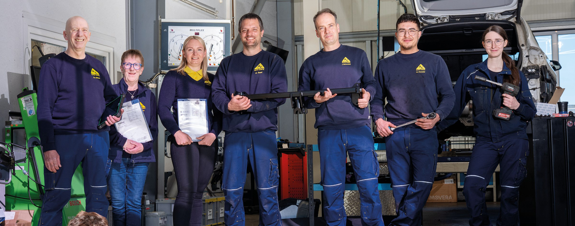"46463-Team-5-slider.jpg" "Team Automobilservice Ehlert"